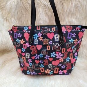 Dooney & Bourke | Large Tote Handbag